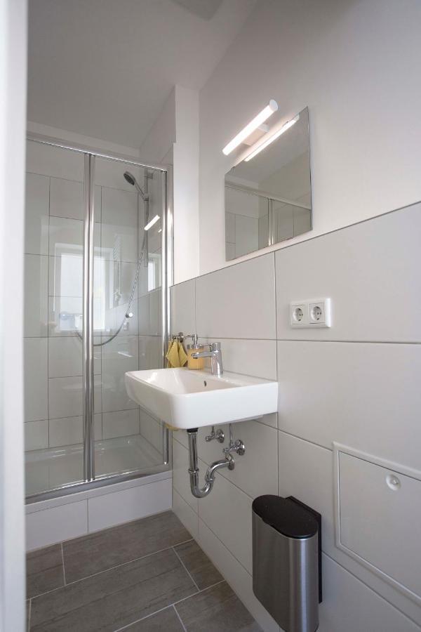 Zentral Gelegene, Helle Studio Apartments Nürnberg Exterior foto
