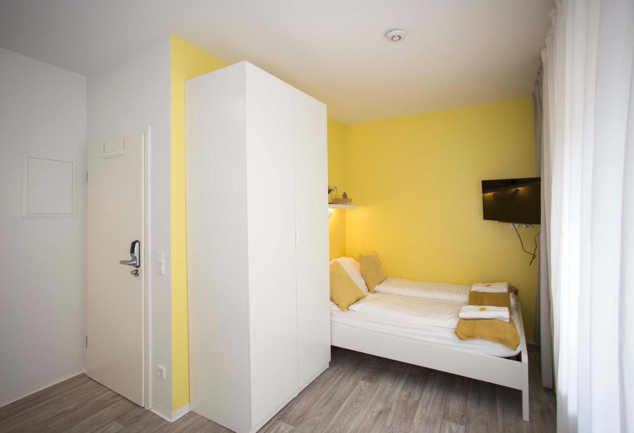Zentral Gelegene, Helle Studio Apartments Nürnberg Exterior foto