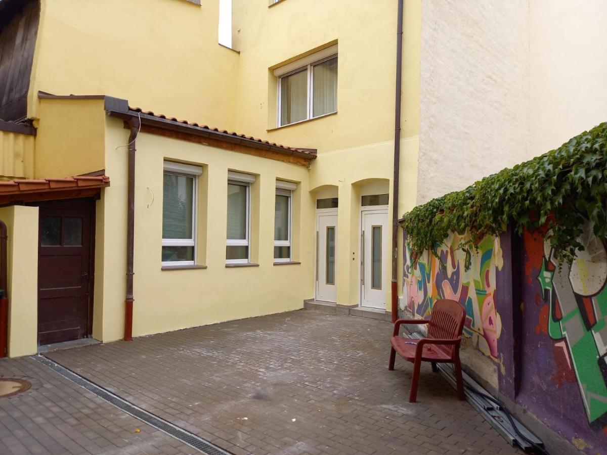 Zentral Gelegene, Helle Studio Apartments Nürnberg Exterior foto